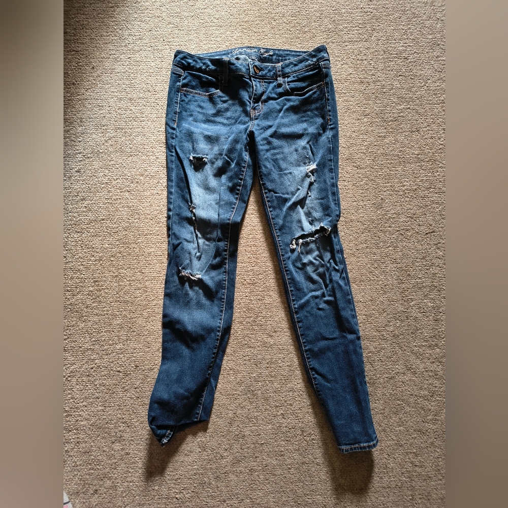 American Eagle Distressed Blue Jeans Size 10